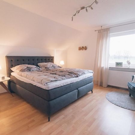 Ferienwohnung In Den Wiesen 베젤 외부 사진